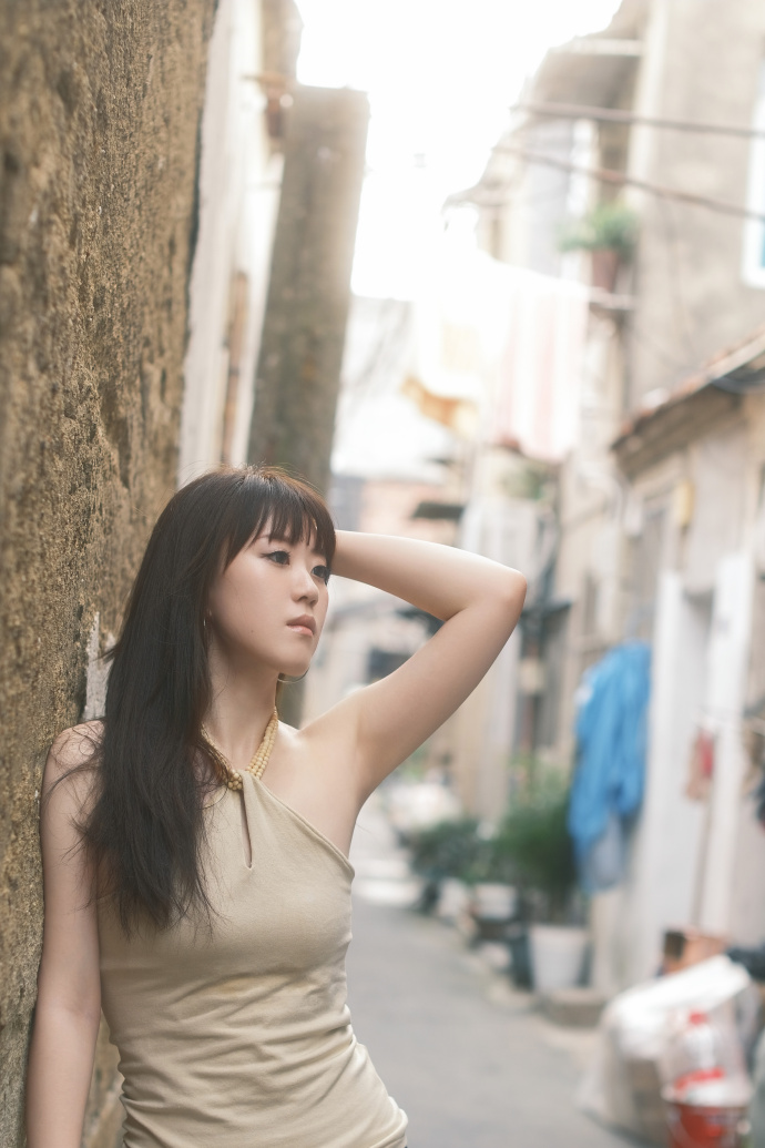 坚如磐石 海报